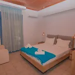 B&B Akrotiri 3*