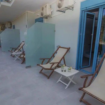 Akrotiri Нощувка със закуска (B & B) Василики