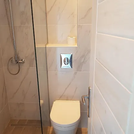 Akrotiri Нощувка със закуска (B & B) Василики