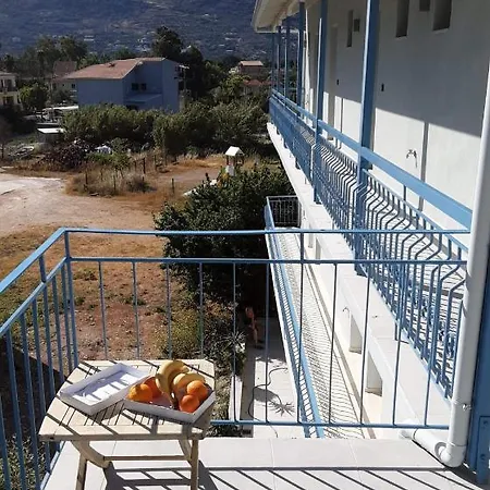Akrotiri Василики