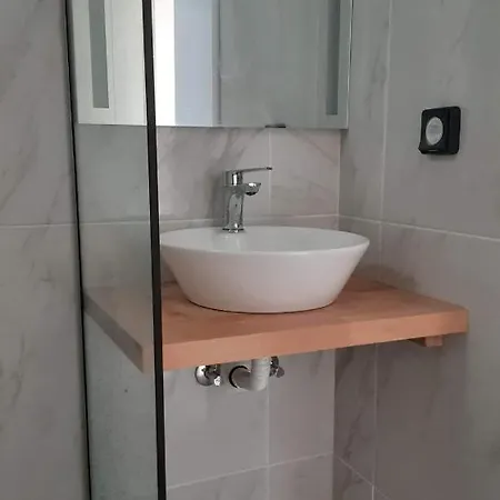Akrotiri Нощувка със закуска (B & B) Василики